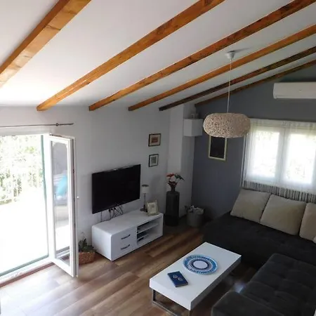 Marcela Lägenhet Maslinica