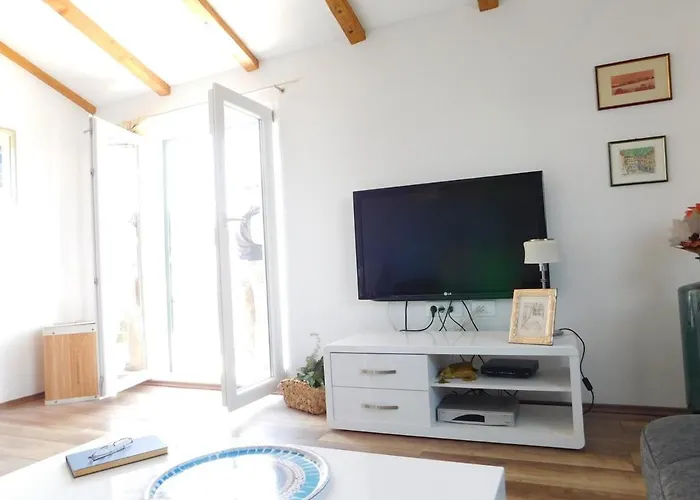 Apartman Marcela Maslinica